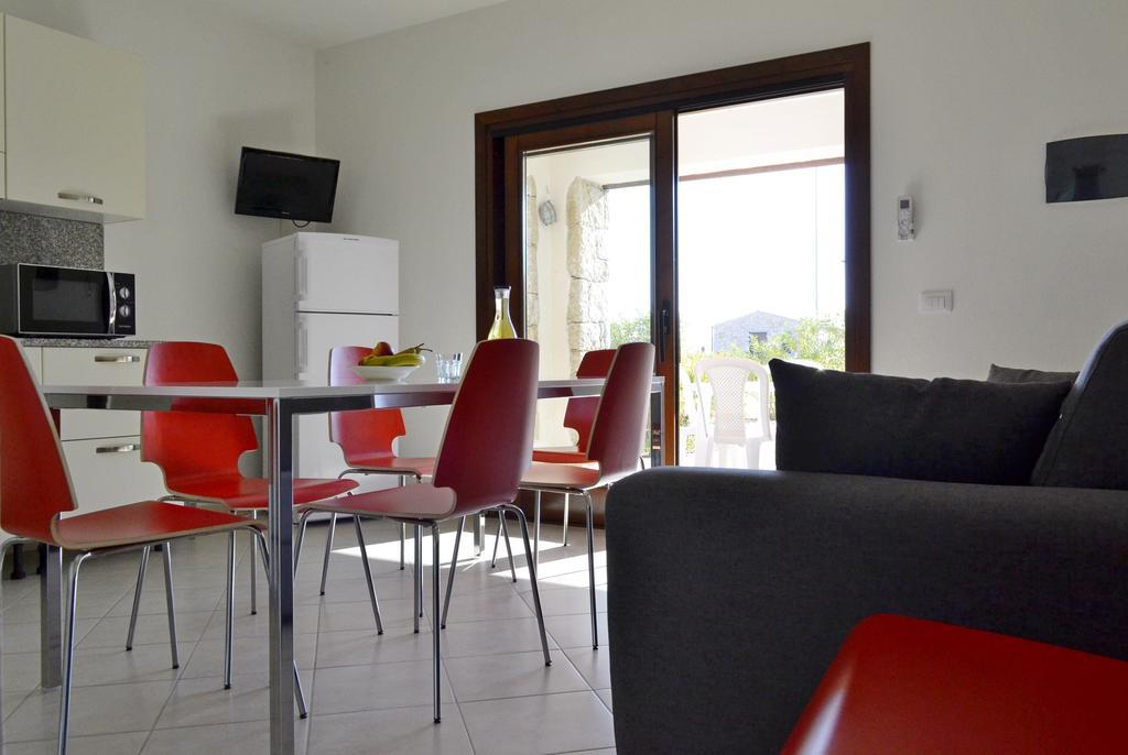 Gf Apartments La Vigna Badesi Room photo