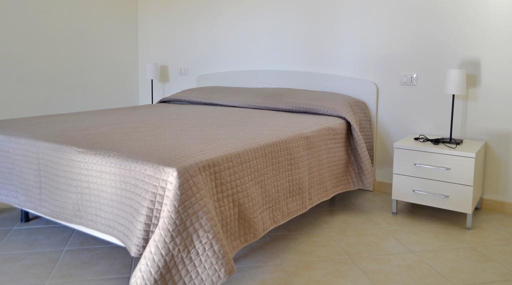 Gf Apartments La Vigna Badesi Room photo